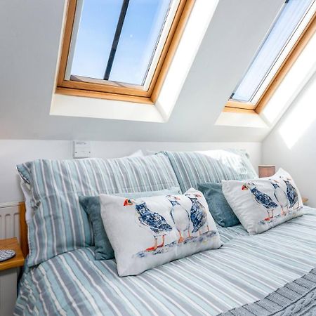 The Look Out Characterful Apartment วิทบี ภายนอก รูปภาพ