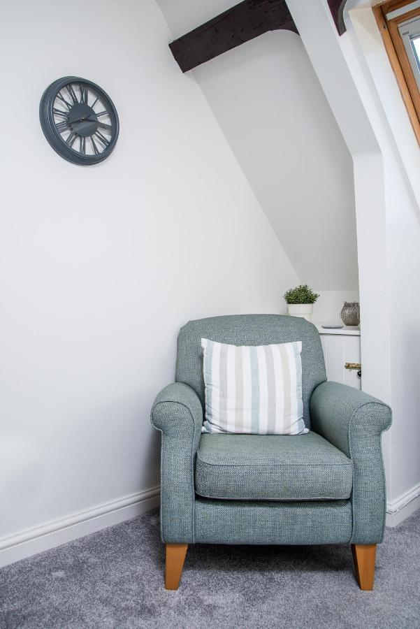 The Look Out Characterful Apartment วิทบี ภายนอก รูปภาพ
