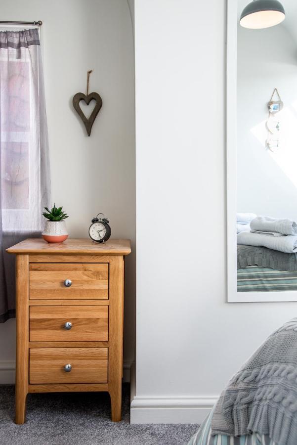 The Look Out Characterful Apartment วิทบี ภายนอก รูปภาพ