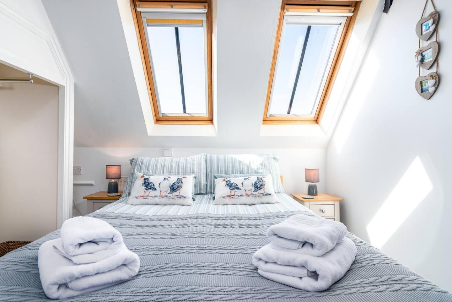 The Look Out Characterful Apartment วิทบี ภายนอก รูปภาพ