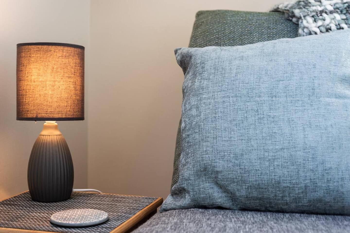 The Look Out Characterful Apartment วิทบี ภายนอก รูปภาพ