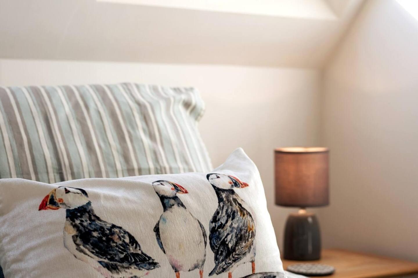 The Look Out Characterful Apartment วิทบี ภายนอก รูปภาพ