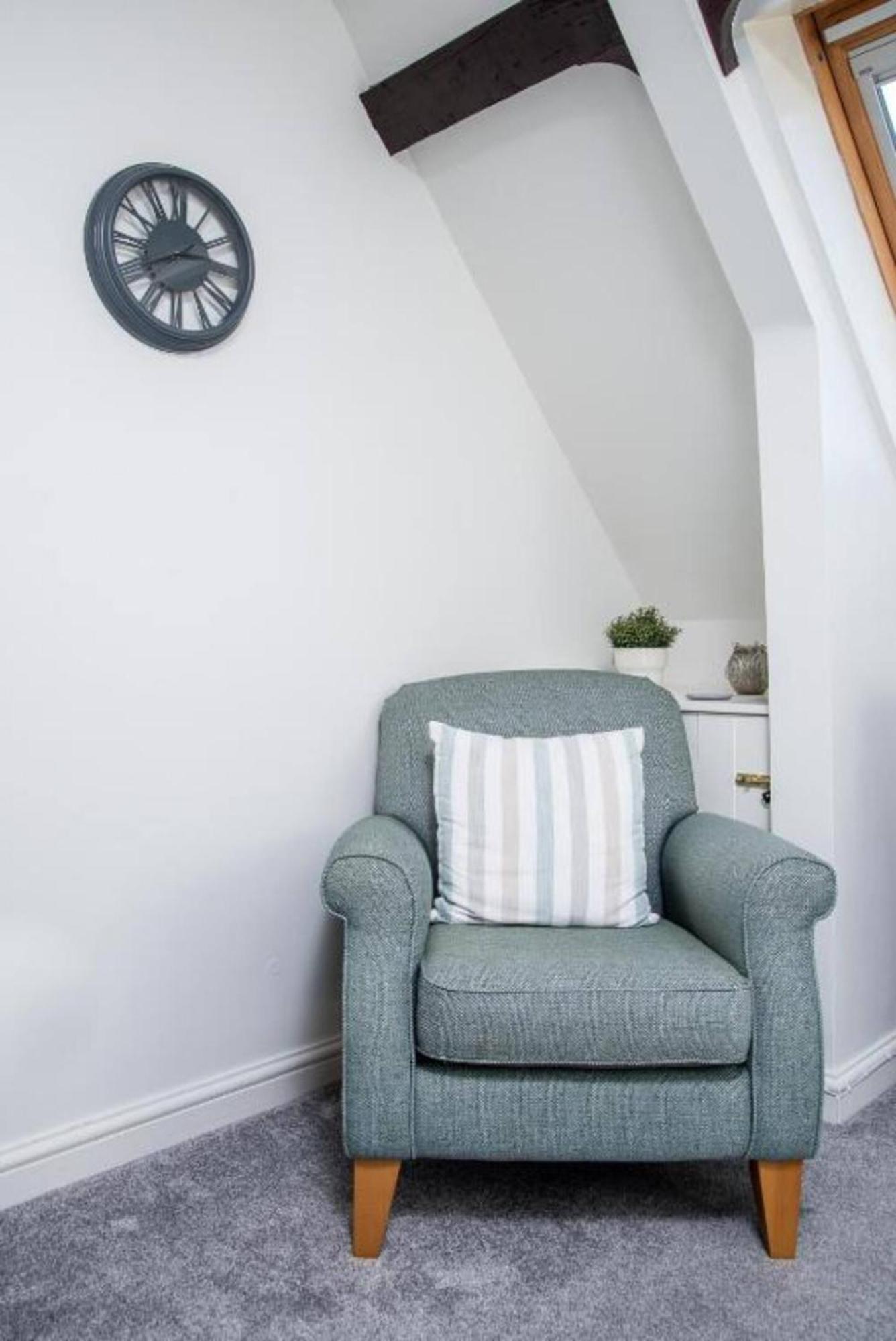 The Look Out Characterful Apartment วิทบี ภายนอก รูปภาพ